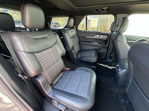 New 2026 Ford Explorer ST-Line AWD/4WD image 22