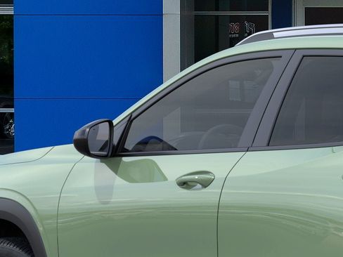 New 2026 Chevrolet Trax ACTIV w/ Sunroof Package FWD image 36