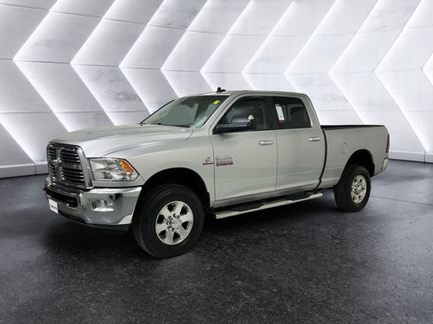 Used 2015 RAM 2500 Big Horn image 3