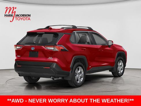 Used 2025 Toyota RAV4 XLE w/ Convenience Package AWD/4WD image 2