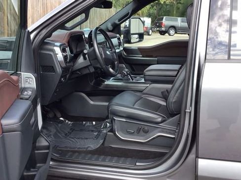 Certified 2022 Ford F150 Lariat w/ Max Trailer Tow Package image 16