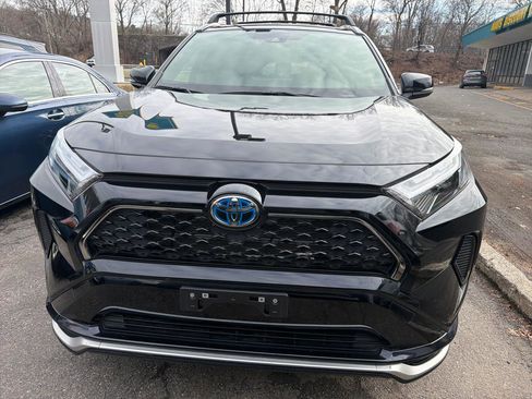 Used 2023 Toyota RAV4 SE w/ Weather & Moonroof Package image 2