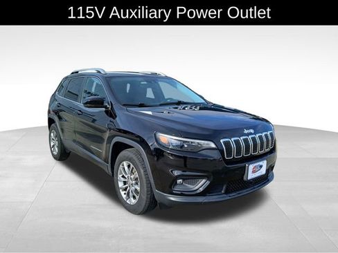Used 2021 Jeep Cherokee Latitude Lux w/ Comfort/Convenience Group image 8