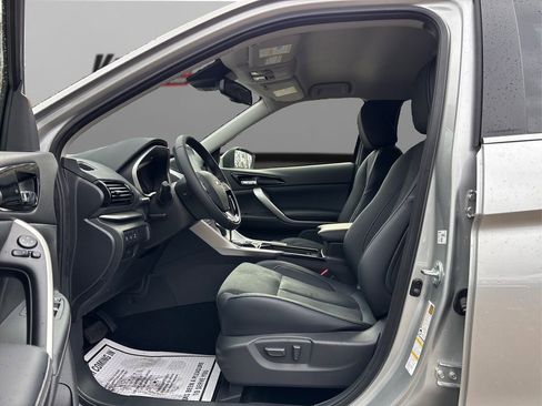 New 2024 Mitsubishi Eclipse Cross SE image 9