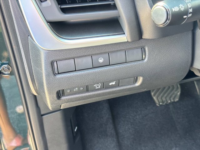 New 2026 Nissan Rogue Dark Armor AWD/4WD image 26