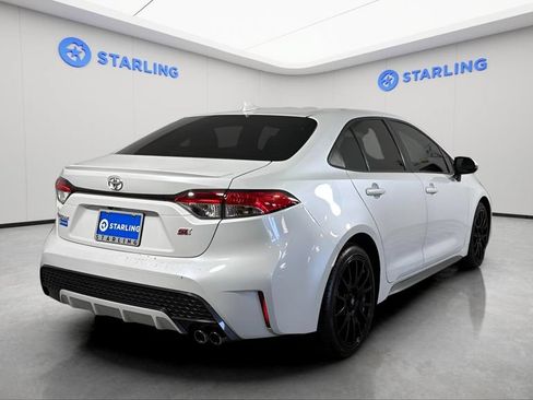 Used 2022 Toyota Corolla SE FWD image 8