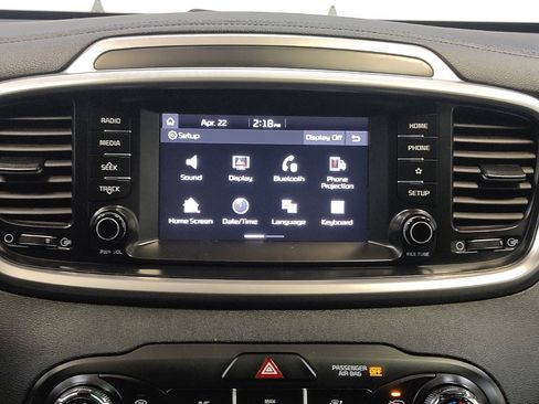 Used 2019 Kia Sorento L FWD image 25