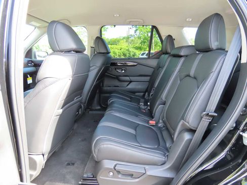 New 2025 Honda Pilot EX-L image 12