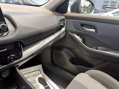 Certified 2022 Nissan Rogue SV AWD/4WD image 24
