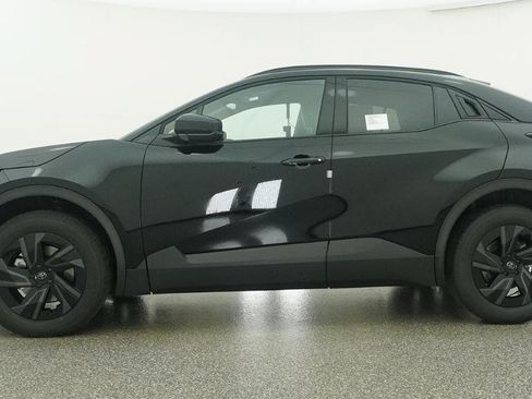 New 2026 Toyota C-HR AWD/4WD image 20