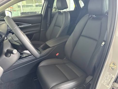 Used 2025 MAZDA CX-30 AWD 2.5 S w/ Select Sport Pkg image 11