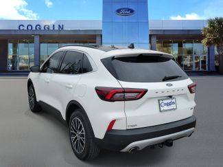 Certified 2024 Ford Escape SE w/ PHEV Premium Package video 2