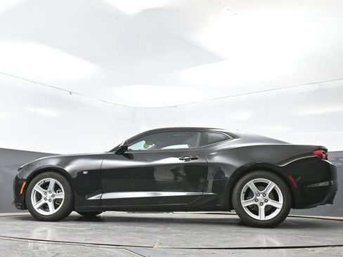 Used 2023 Chevrolet Camaro LT RWD image 55