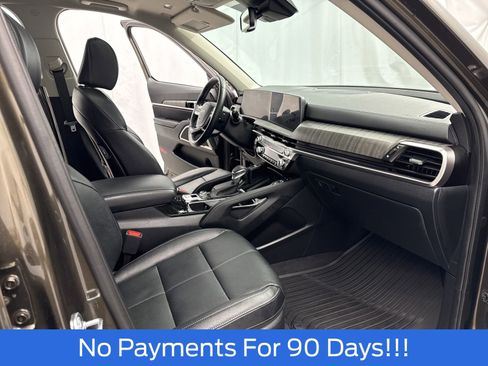 Used 2025 Kia Telluride EX image 34