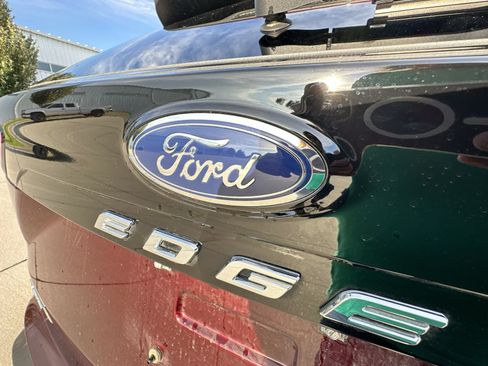 Used 2021 Ford Edge SEL w/ Convenience Package AWD/4WD image 30