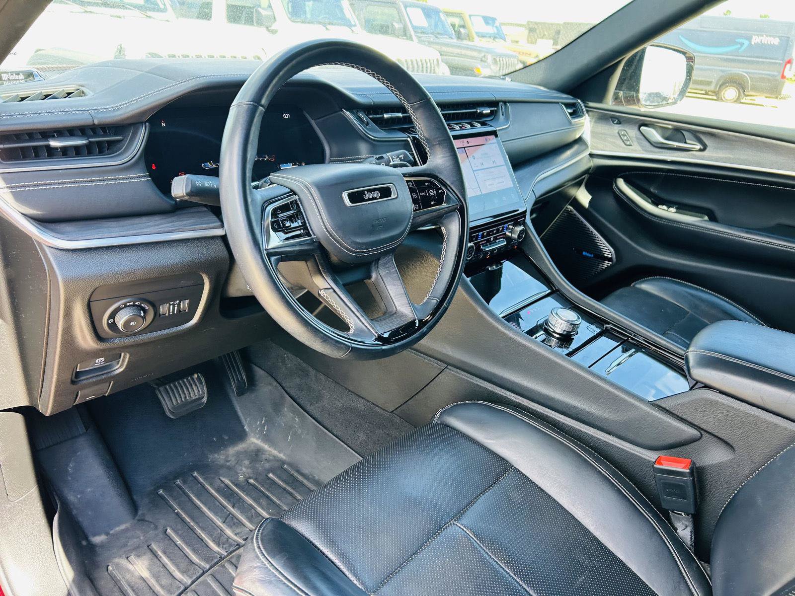 Used 2021 Jeep Grand Cherokee L Overland w/ Advanced Protech Group III AWD/4WD image 21
