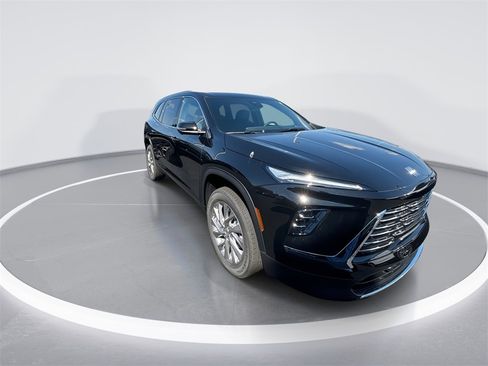 New 2026 Buick Enclave Preferred w/ Power Package image 2