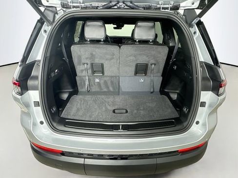 New 2025 Jeep Grand Cherokee L Limited w/ Trailer Tow Package image 30