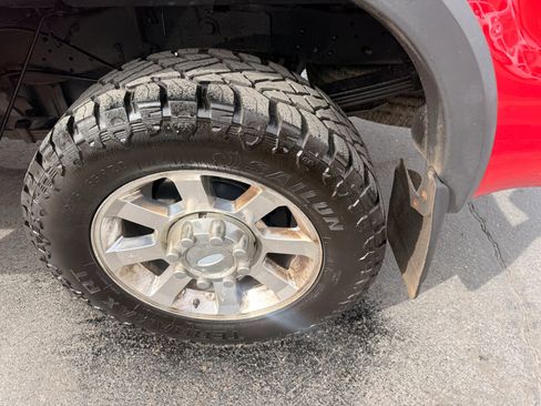 Used 2008 Ford F250 FX4 image 9