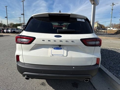 New 2026 Ford Escape ST-Line w/ Tech Pack #1 image 10