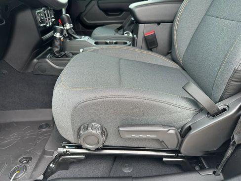 New 2026 Jeep Wrangler Sport AWD/4WD image 11