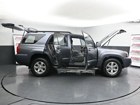 Used 2008 Toyota 4Runner SR5 image 47