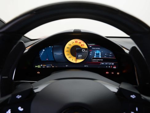 Certified 2022 Ferrari Roma image 12