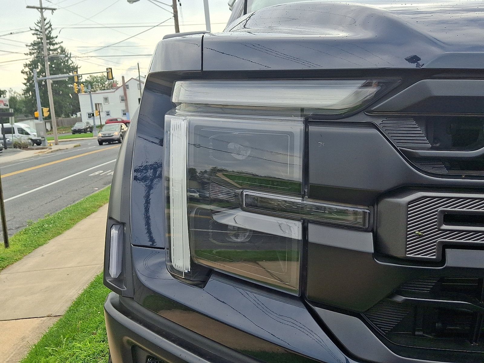 Used 2024 Ford F150 Raptor AWD/4WD image 9
