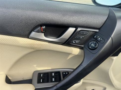 Used 2010 Acura TSX Sedan FWD image 26
