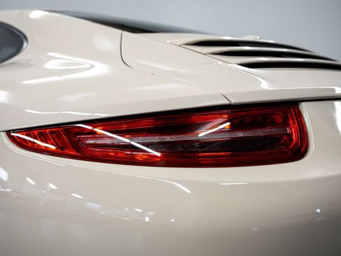 Used 2012 Porsche 911 Carrera S RWD image 32