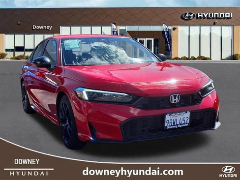 Used 2025 Honda Civic Sport image 3