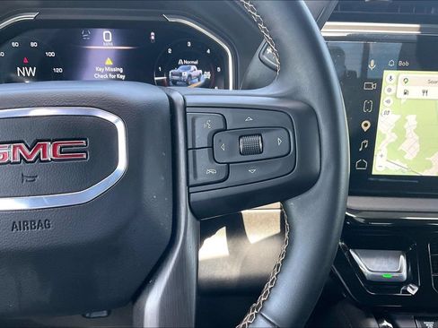 Used 2024 GMC Sierra 2500 AT4 w/ AT4 Premium Plus Package AWD/4WD image 11