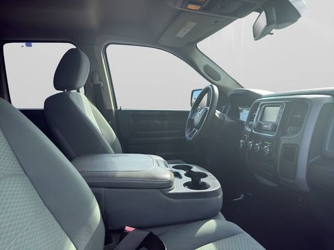Used 2015 RAM 1500 Express AWD/4WD image 26