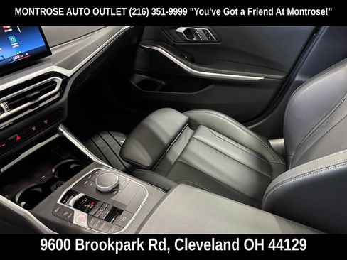 Used 2023 BMW 330i xDrive Sedan AWD/4WD image 17