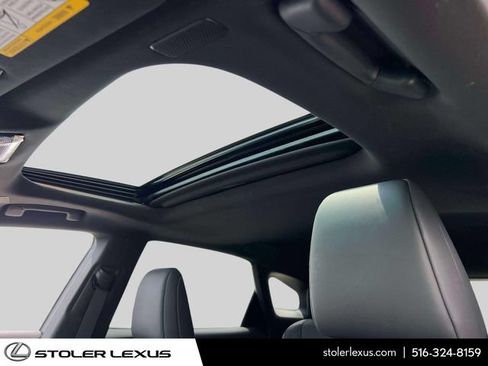 Used 2025 Lexus RX 350 Premium w/ Accessory Package AWD/4WD image 25