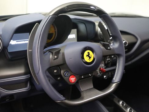 Certified 2022 Ferrari F8 Tributo image 20