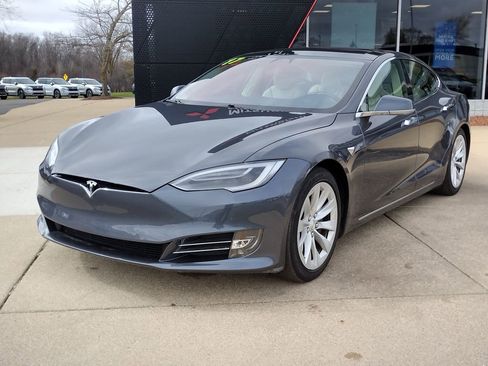 Used 2017 Tesla Model S 100D AWD/4WD image 1