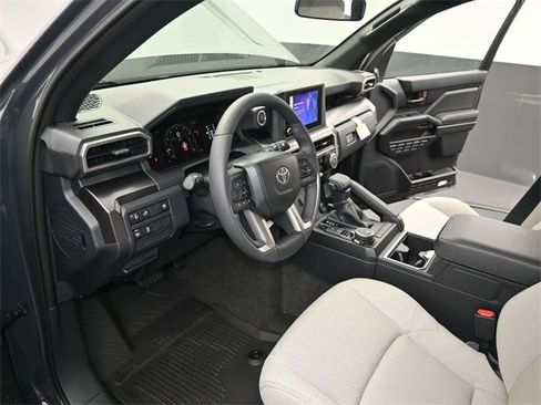 New 2026 Toyota 4Runner SR5 image 4