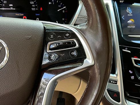 Used 2015 Cadillac SRX Premium FWD image 11