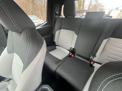 Used 2025 Toyota Tacoma TRD Off-Road image 34