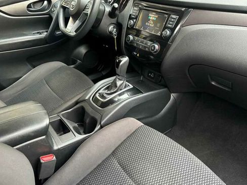 Used 2020 Nissan Rogue Sport S w/ Appearance Package image 13