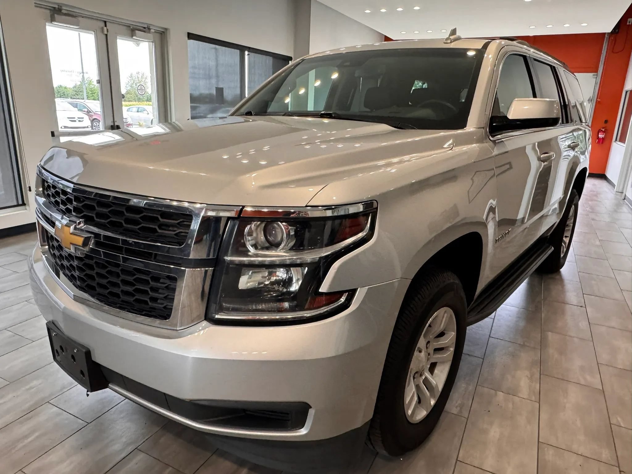 Used 2018 Chevrolet Tahoe LT AWD/4WD image 12
