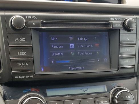 Used 2013 Toyota RAV4 XLE FWD image 21
