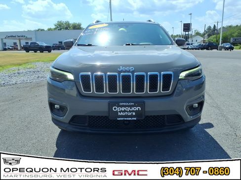 Used 2021 Jeep Cherokee Latitude Plus w/ Sun & Sound Group AWD/4WD image 2