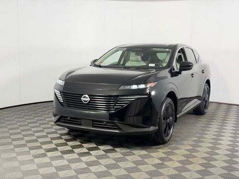 Used 2025 Nissan Murano SV AWD/4WD image 2