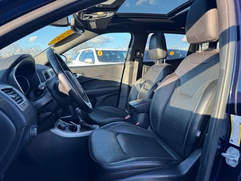 Used 2021 Jeep Compass Latitude w/ Sun and Sound Group image 10