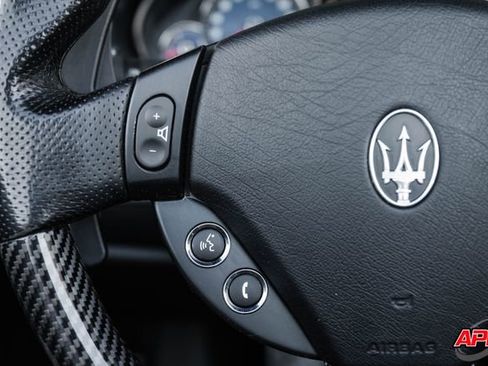 Used 2013 Maserati GranTurismo Sport image 69