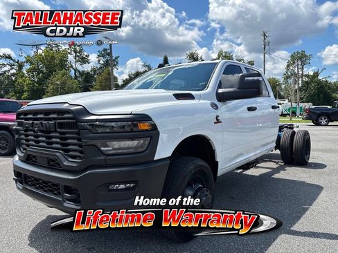 New 2026 RAM 3500 Tradesman AWD/4WD image 6