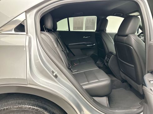 Used 2023 Cadillac XT4 Luxury w/ Cold Weather Package AWD/4WD image 19