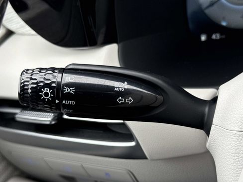 Used 2025 Hyundai Palisade Calligraphy AWD/4WD image 11